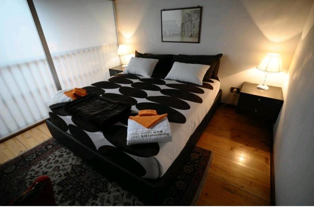 Saint Patrick Guest House 바를레타 외부 사진