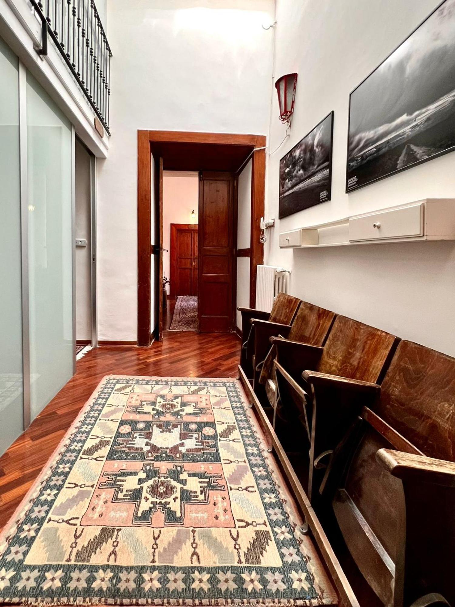 Saint Patrick Guest House 바를레타 외부 사진
