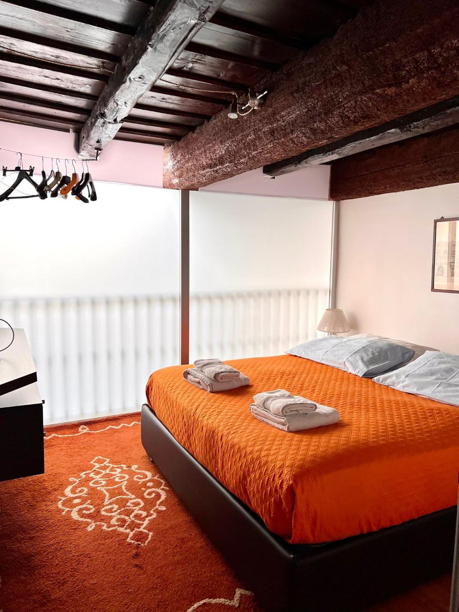 Saint Patrick Guest House 바를레타 외부 사진