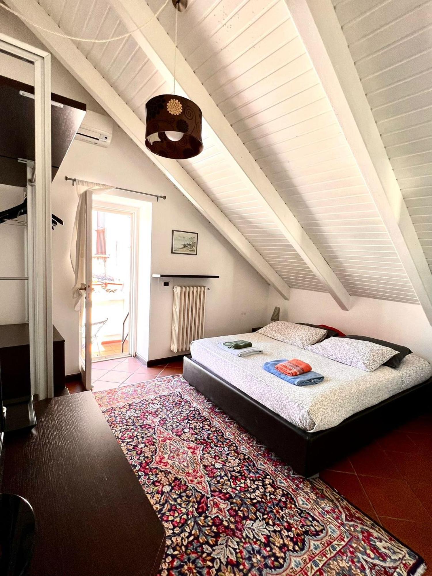 Saint Patrick Guest House 바를레타 외부 사진