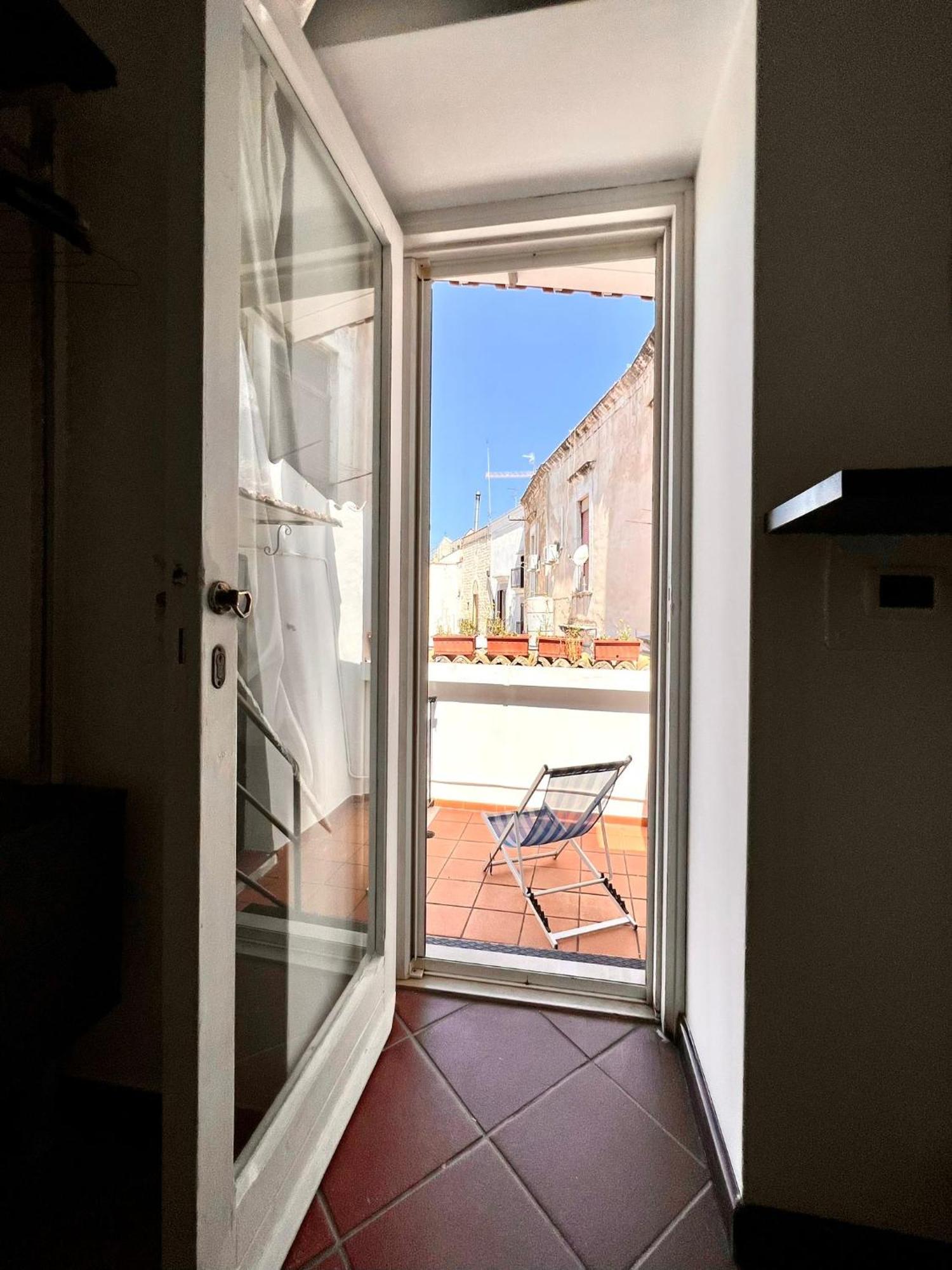 Saint Patrick Guest House 바를레타 외부 사진