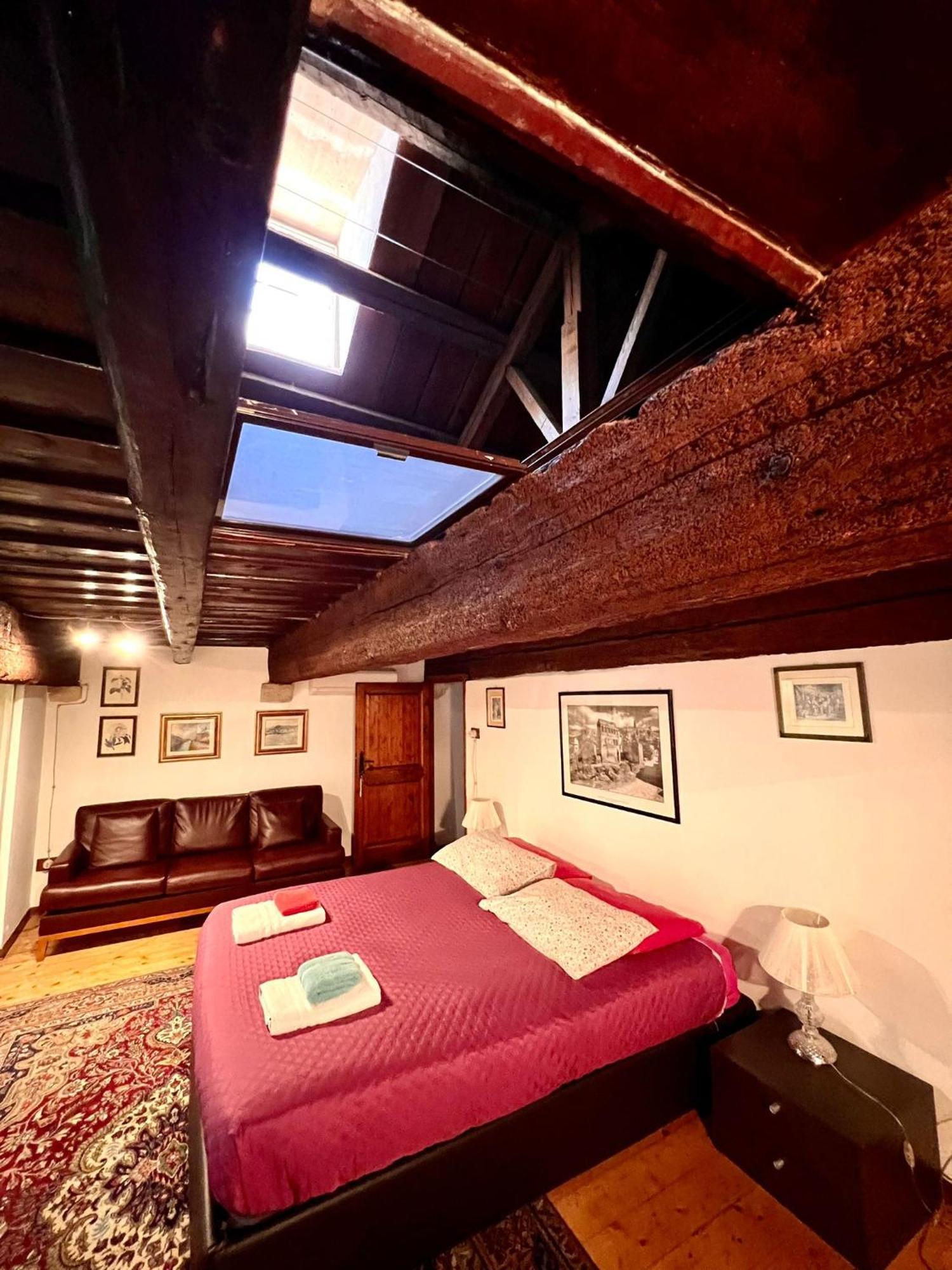 Saint Patrick Guest House 바를레타 외부 사진